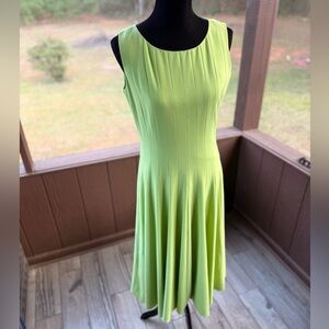 J. Peterman Vibrant Green Midi Dress